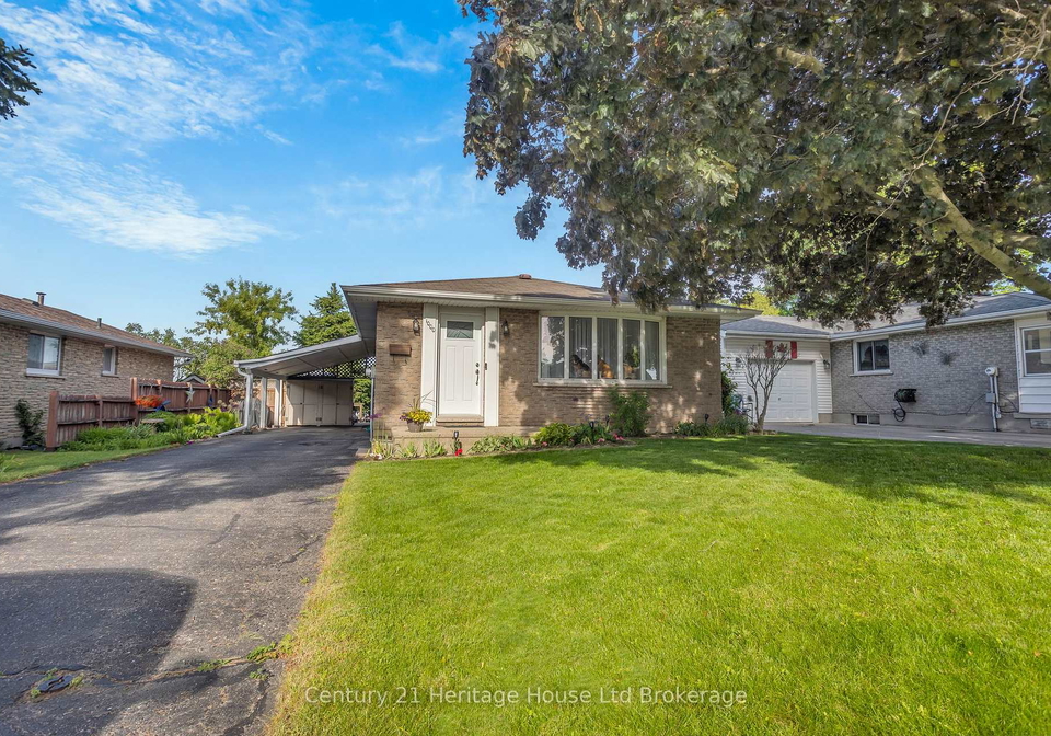 1000-sunset-boulevard-woodstock-ontario-x13236432