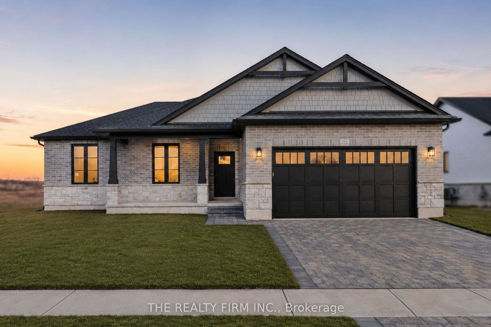 285-king-street-southwest-middlesex-ontario-x13236470