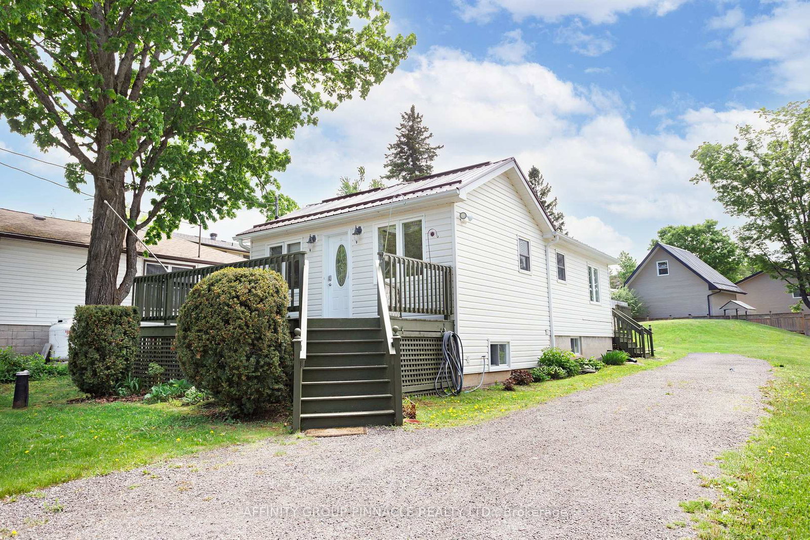 5-fawn-street-kawartha-lakes-ontario-x13236576