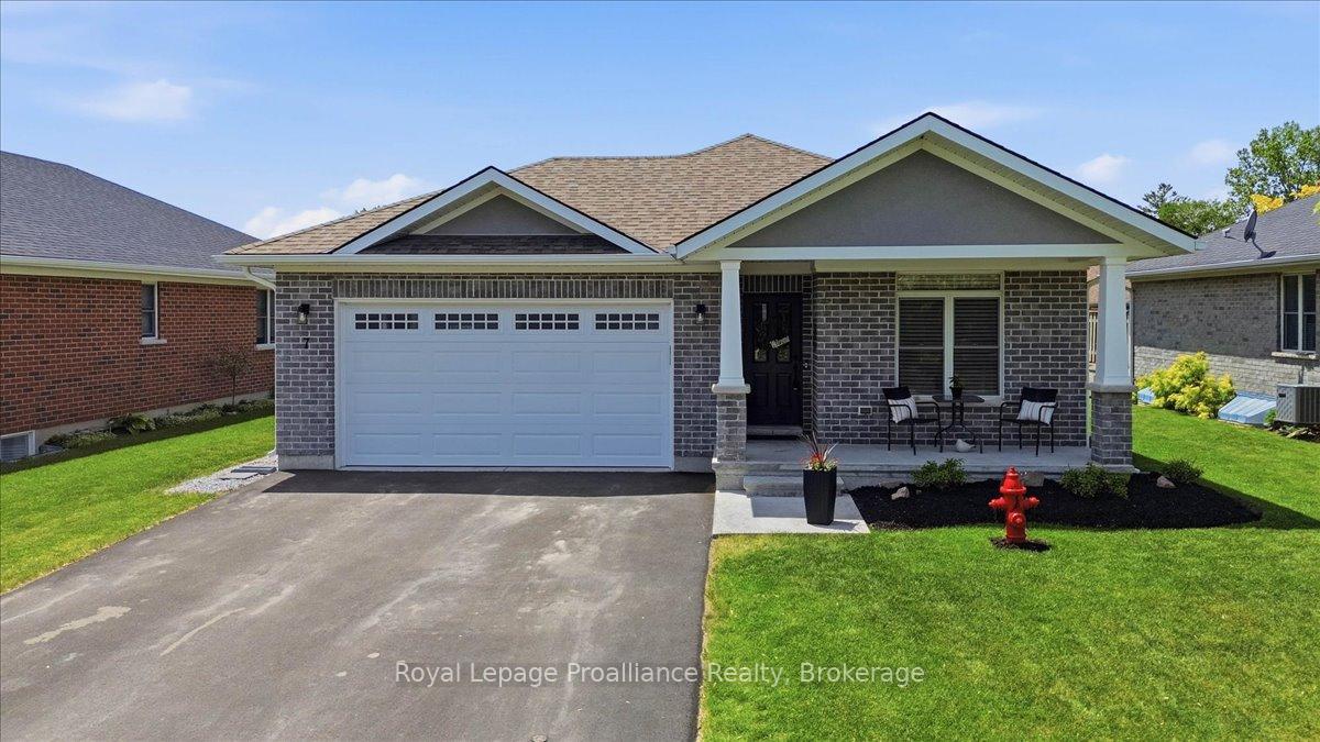7-berwick-street-stirling-rawdon-ontario-x13236582