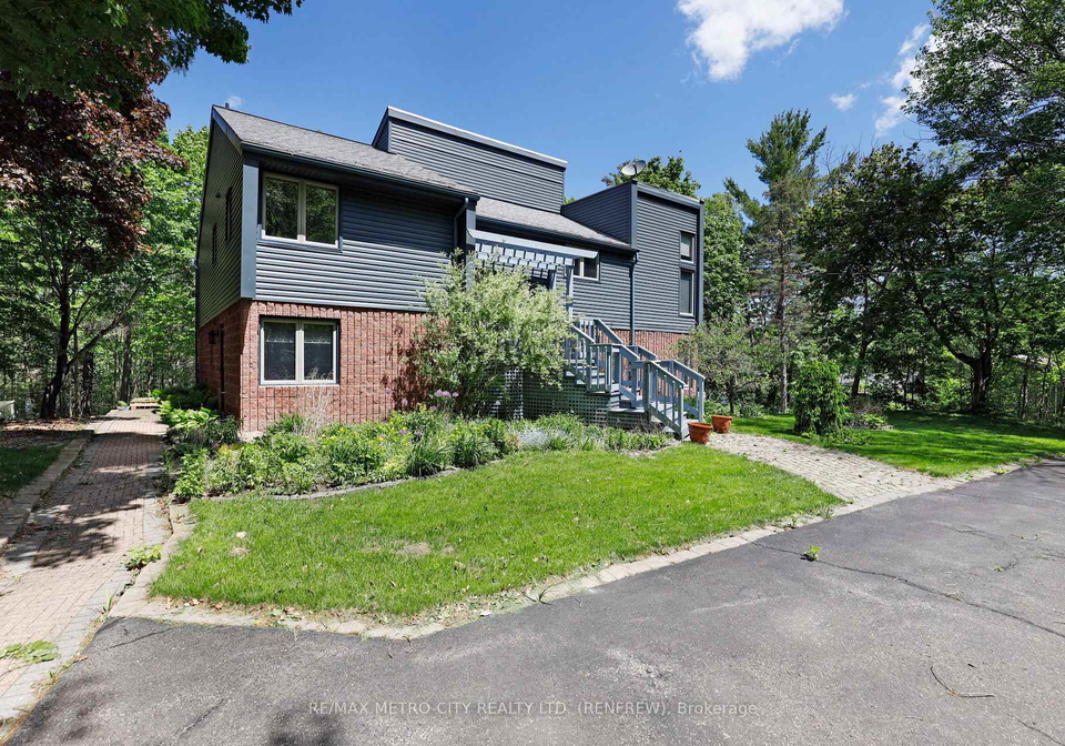 110-rosebrugh-road-greater-madawaska-ontario-x13236694