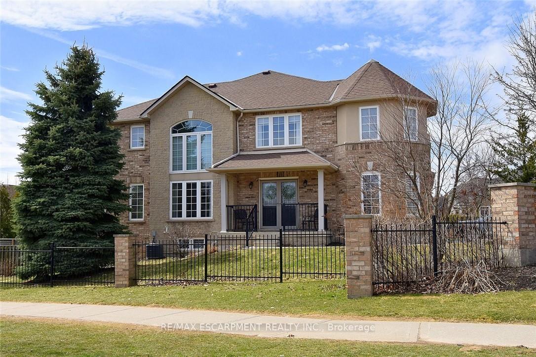39-panabaker-drive-hamilton-ontario-x13236808