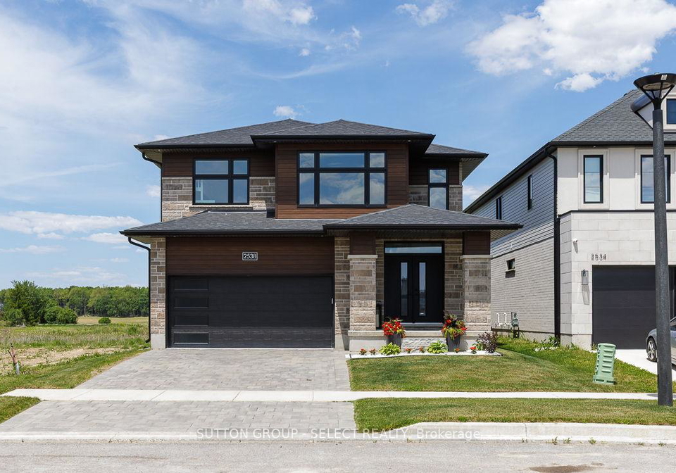2539-buroak-drive-london-north-ontario-x13236838