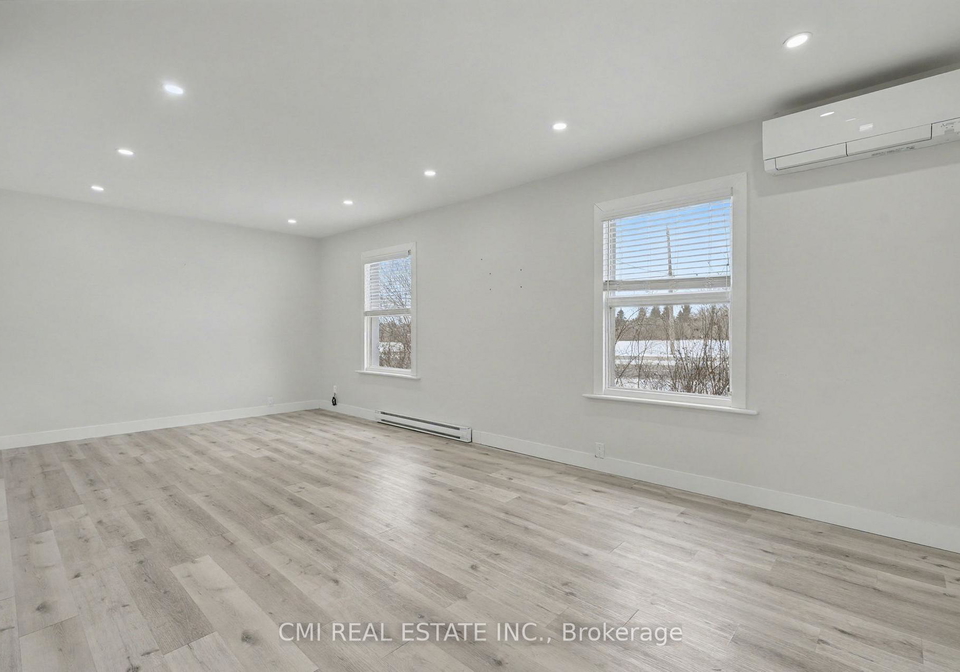 2546-wilson-street-hamilton-ontario-x13237004