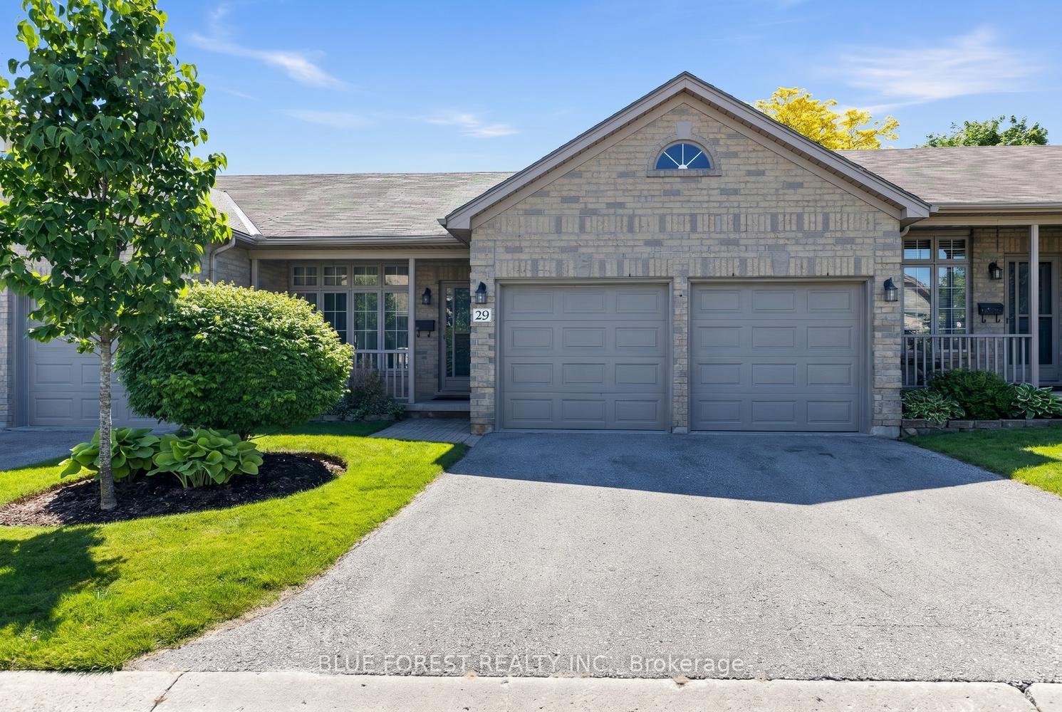 7-cadeau-terrace-london-south-ontario-x13237034