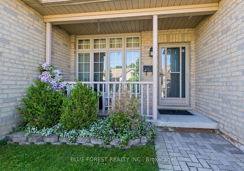 7-cadeau-terrace-london-south-ontario-x13237034