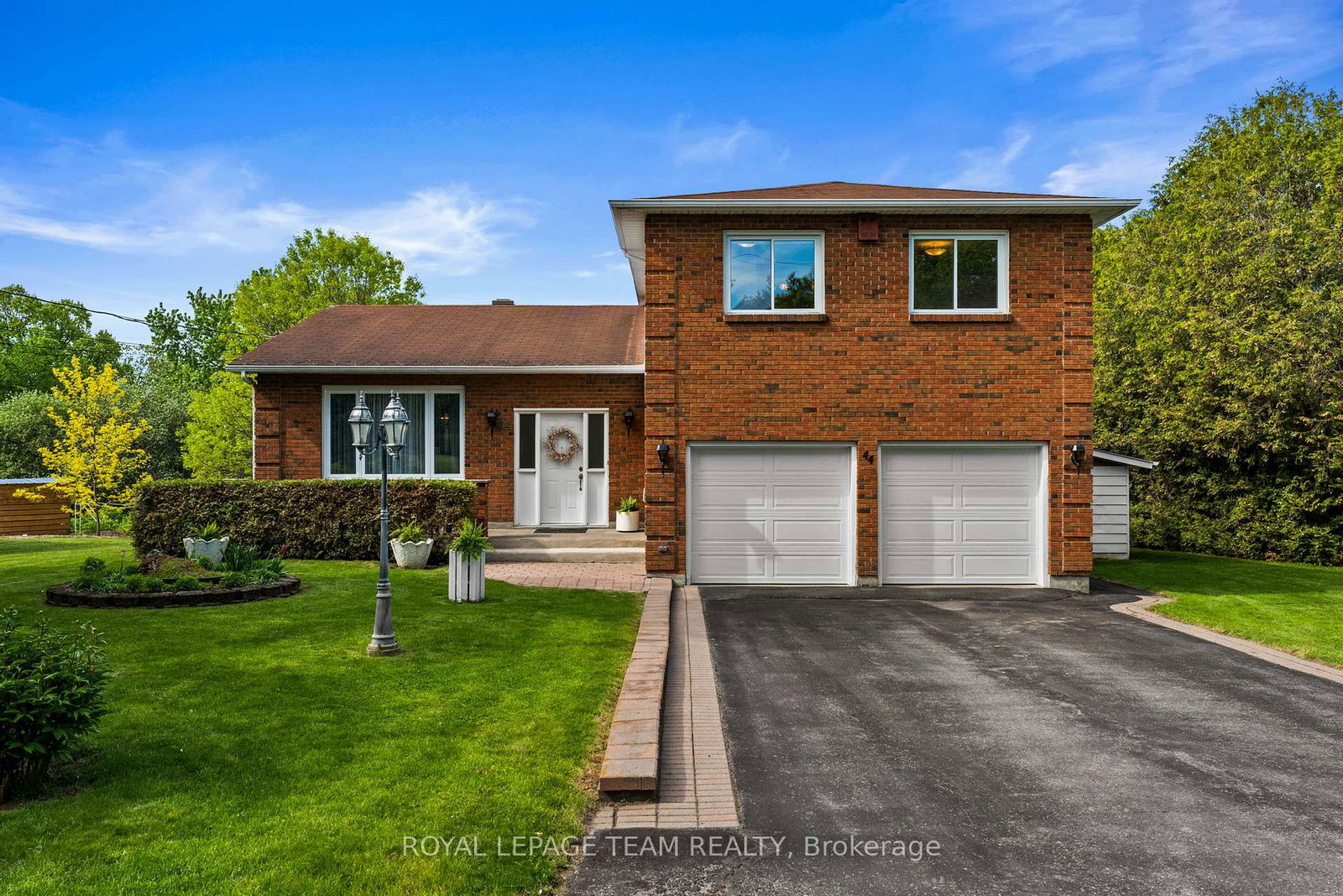 44-steeple-hill-crescent-ottawa-ontario-x13237158