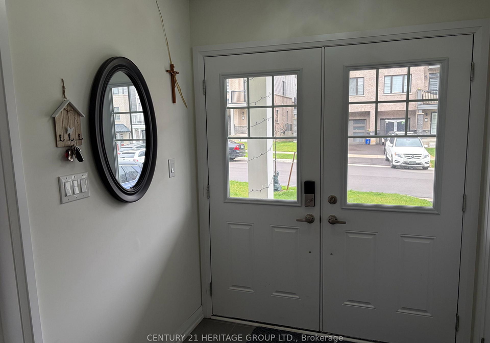 66-norwich-crescent-haldimand-ontario-x13237264