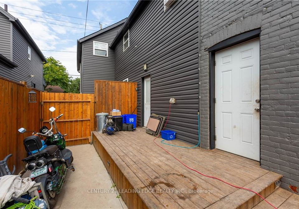 382-cannon-street-e-hamilton-ontario-x13237352
