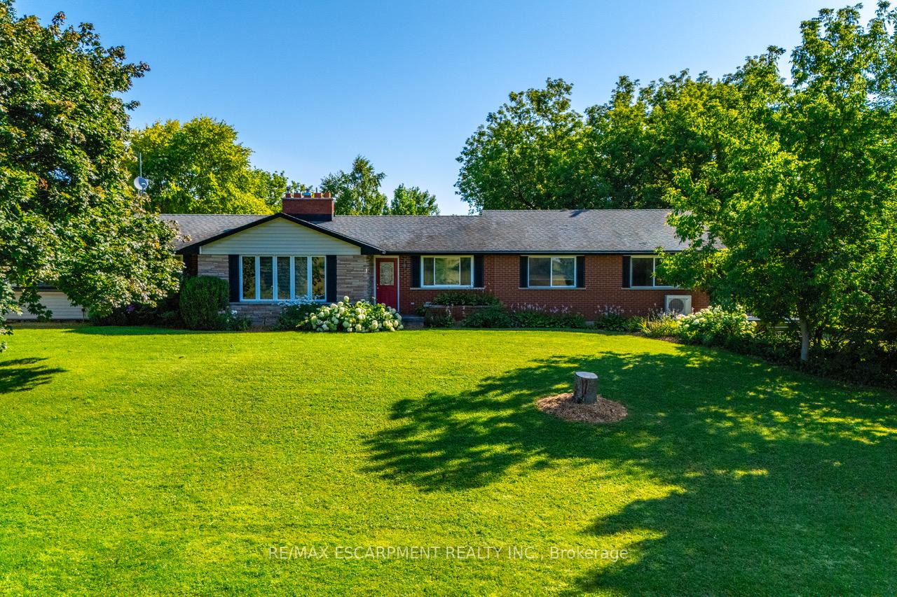 2172-centre-road-hamilton-ontario-x13237364