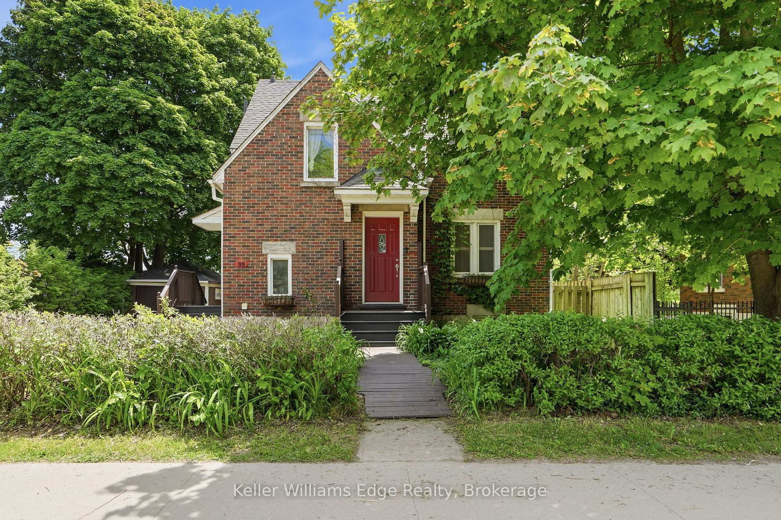 99-st-andrews-street-cambridge-ontario-x13237448