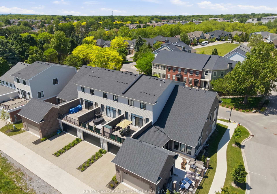 24-willowbank-common-st-catharines-ontario-x13237490