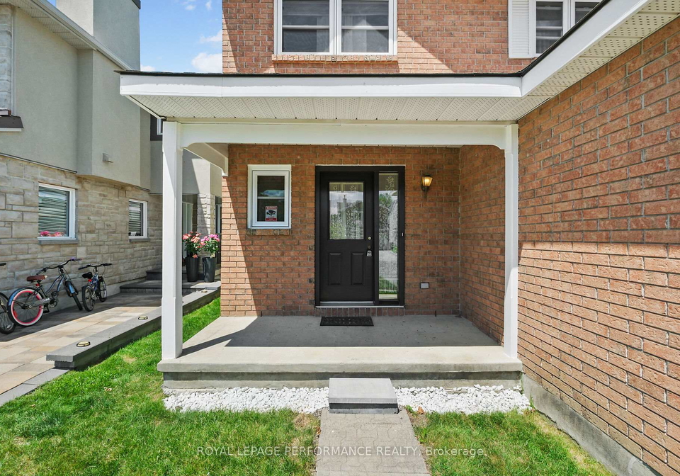 9-saddle-crescent-ottawa-ontario-x13237668