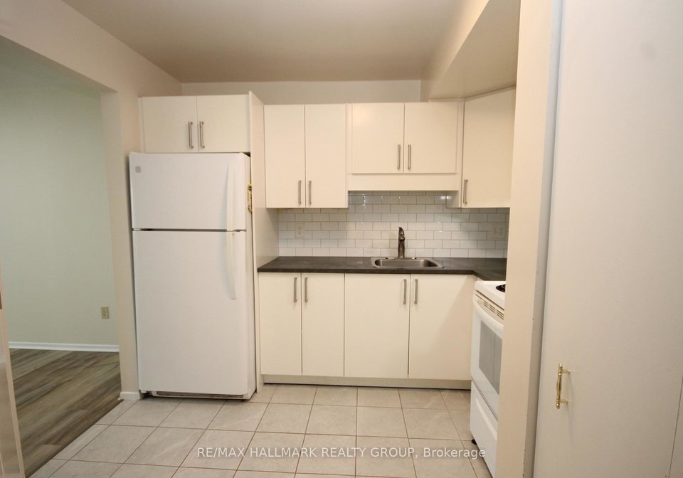 268-lorry-greenberg-drive-ottawa-ontario-x13237724
