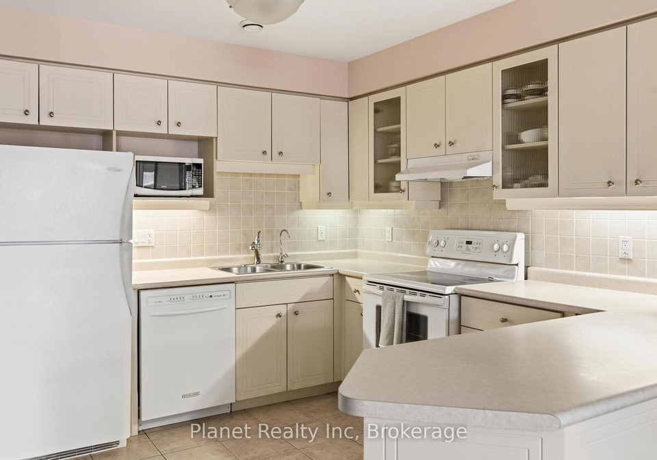 71-bayberry-drive-guelph-ontario-x13237768