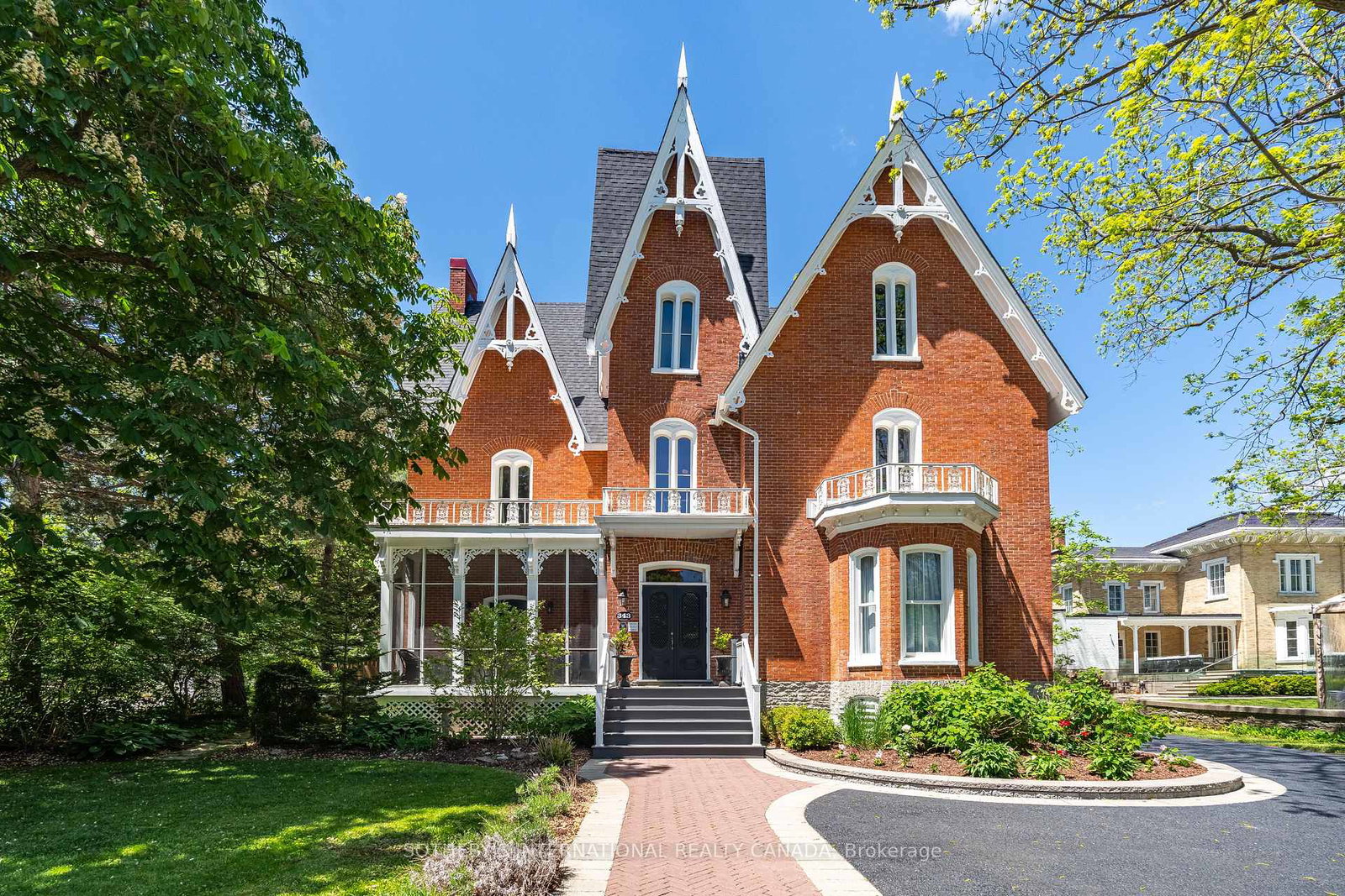 343-main-street-e-prince-edward-county-ontario-x13237832