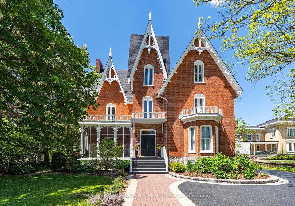 343-main-street-e-prince-edward-county-ontario-x13237832