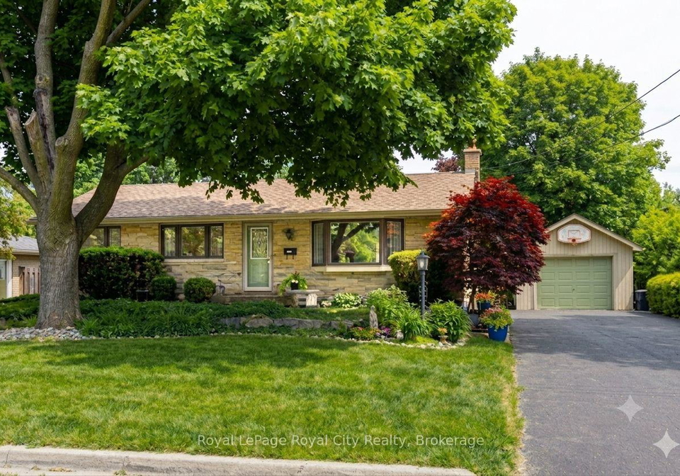 92-dean-avenue-guelph-ontario-x13237892