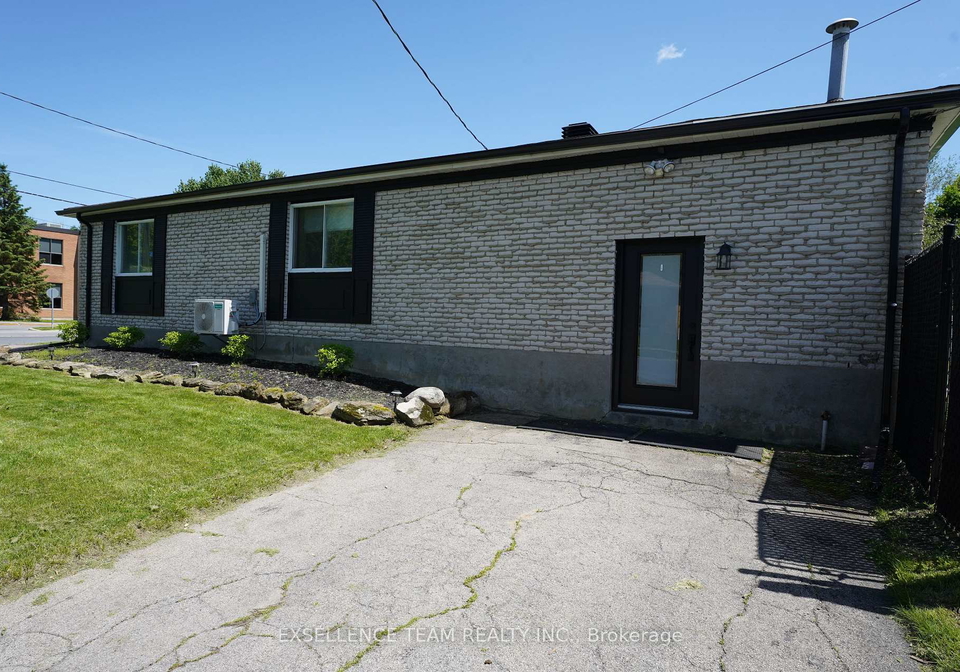 616-surgenor-street-w-cornwall-ontario-x13237956
