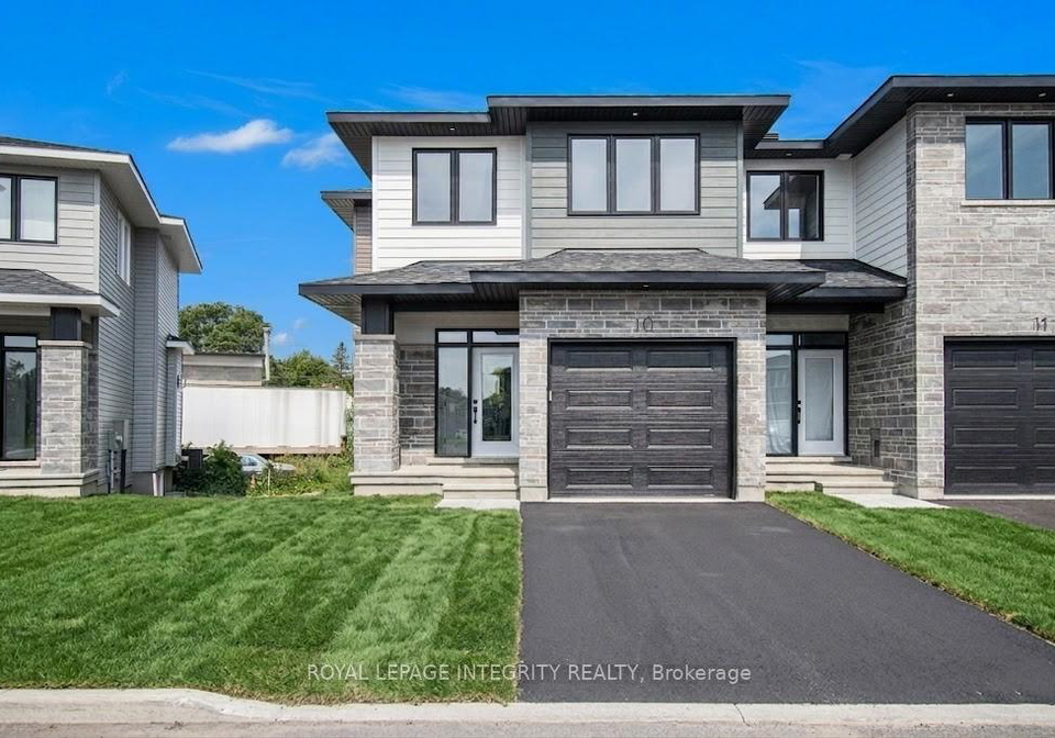 10-morral-court-arnprior-ontario-x13237964