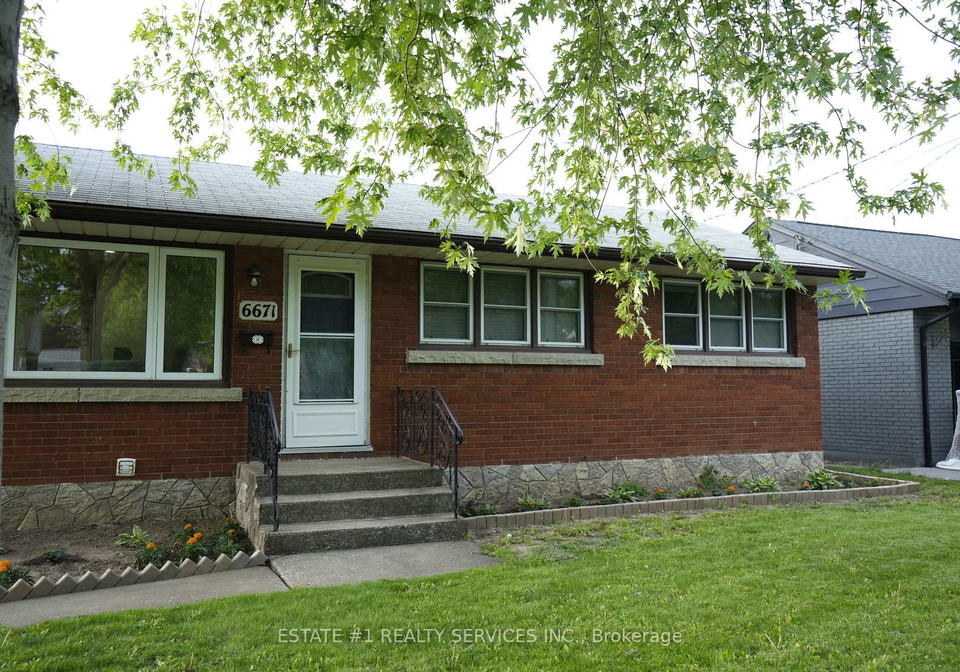 6671-russell-street-niagara-falls-ontario-x13238030