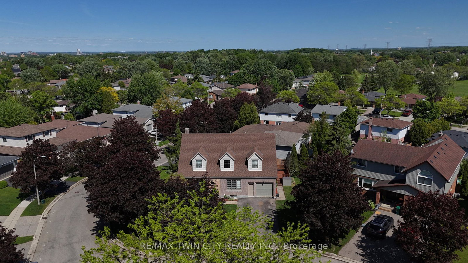31-windermere-court-kitchener-ontario-x13238346