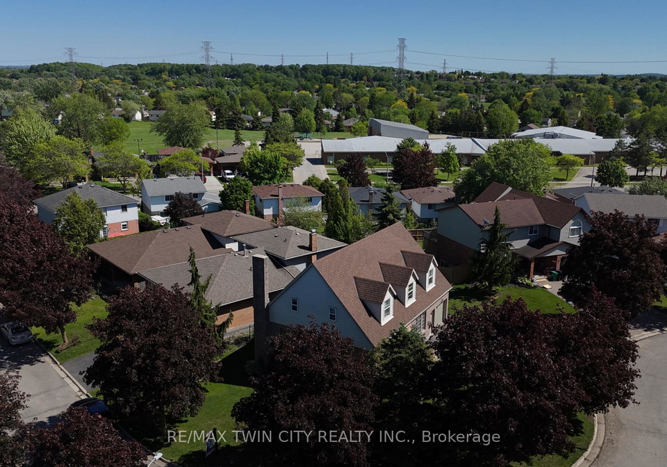 31-windermere-court-kitchener-ontario-x13238346