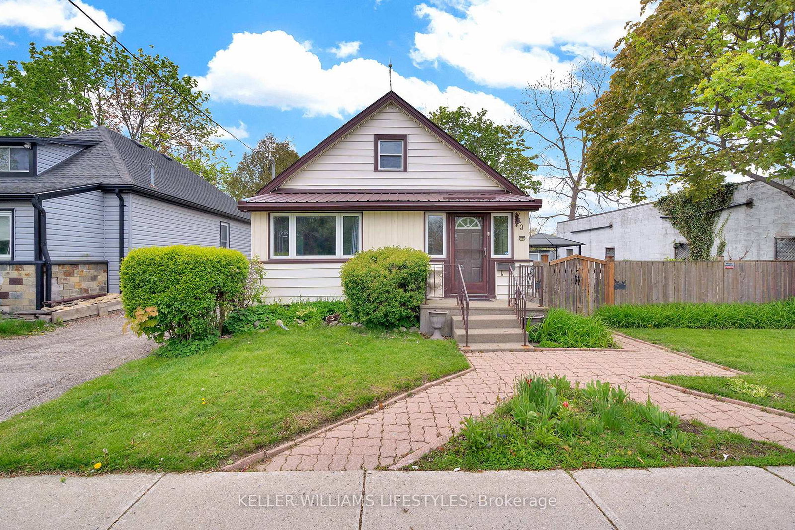 3-holborn-avenue-london-south-ontario-x13238416