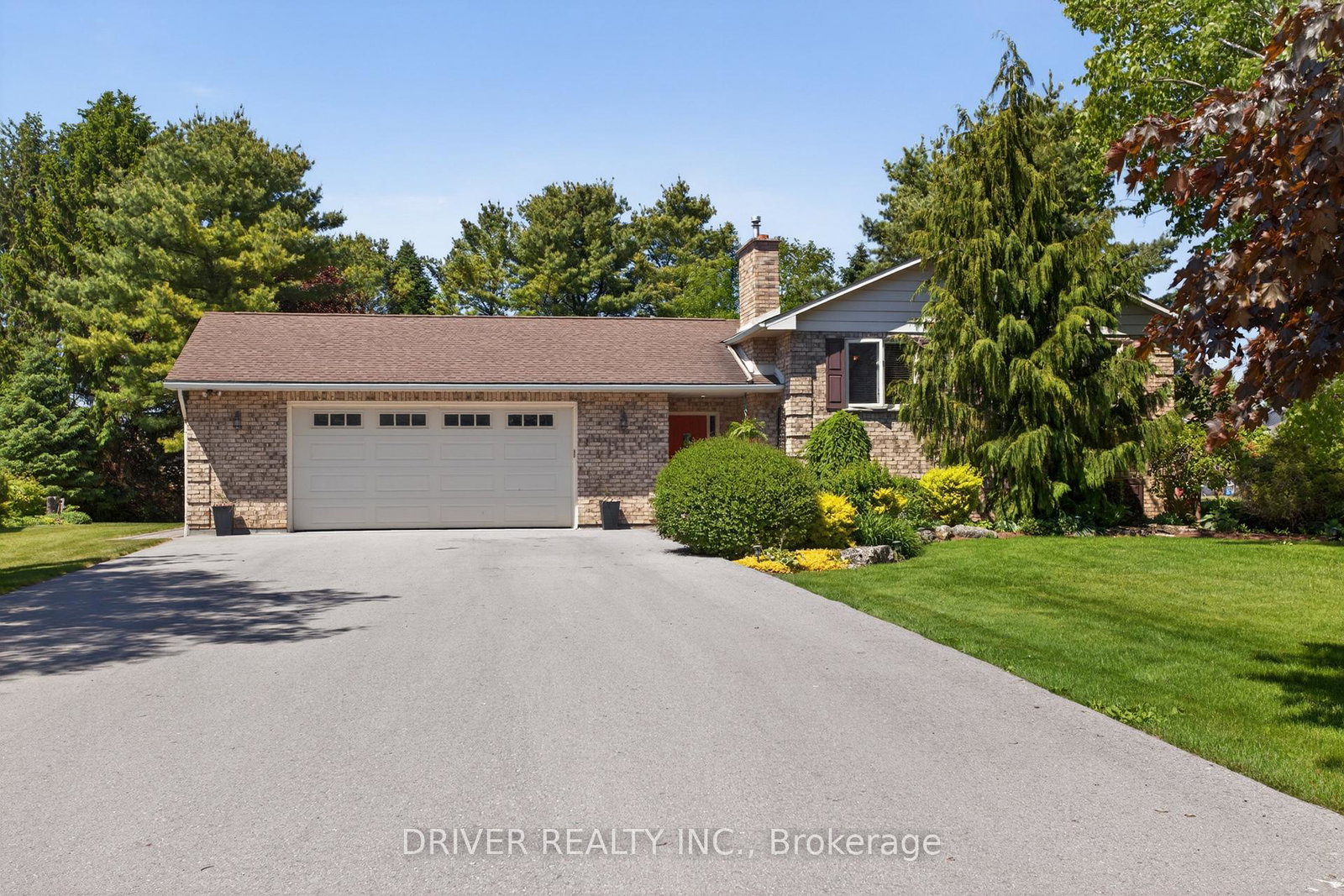 49300-nova-scotia-line-malahide-ontario-x13238468