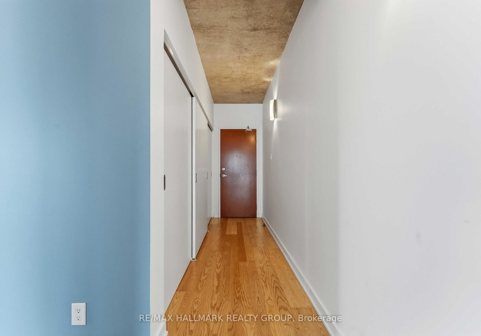 324-laurier-avenue-w-ottawa-ontario-x13238494