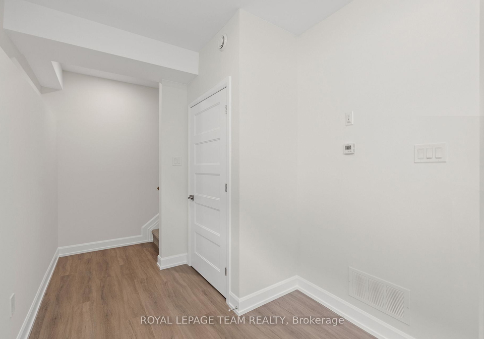 6954-notre-dame-street-ottawa-ontario-x13238656