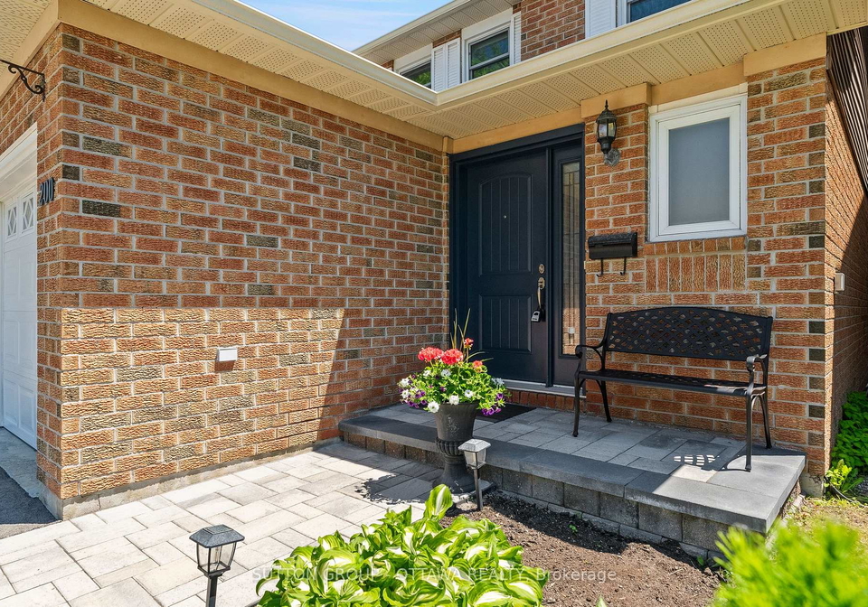200-mccurdy-drive-kanata-ontario-x13238726