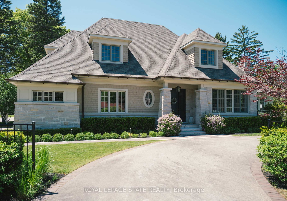 147-beverly-court-hamilton-ontario-x13238778