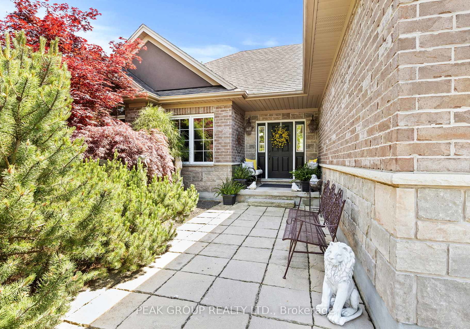 18-martha-court-pelham-ontario-x13238850