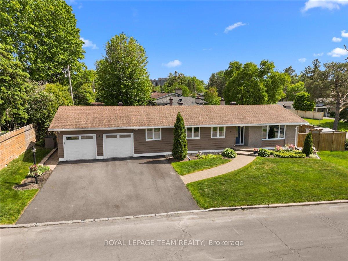 2-lavina-crescent-ottawa-ontario-x13238856