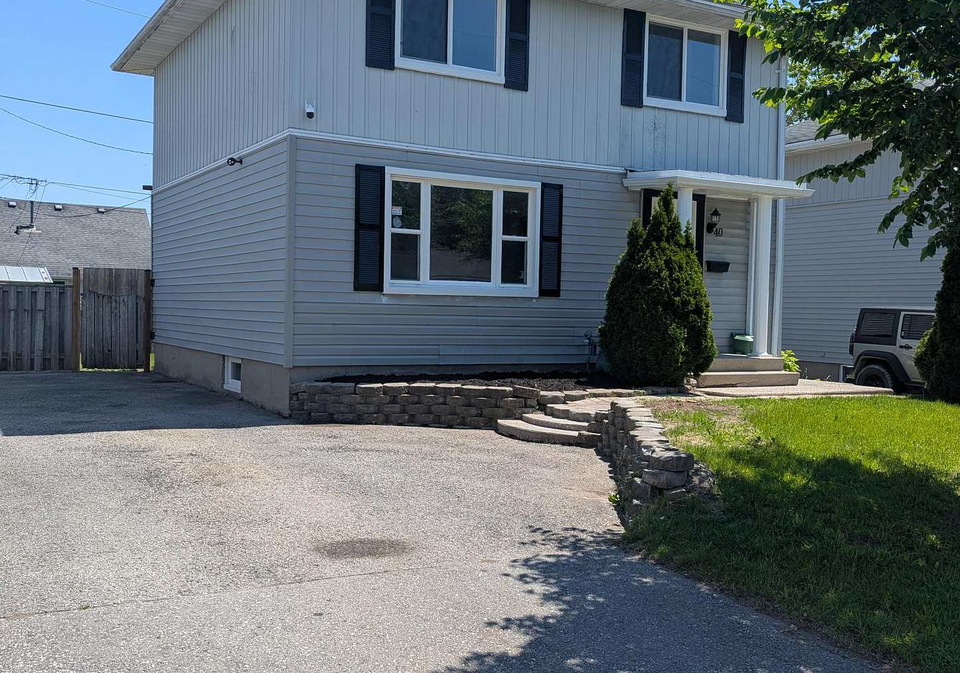 40-wistow-street-london-east-ontario-x13239076