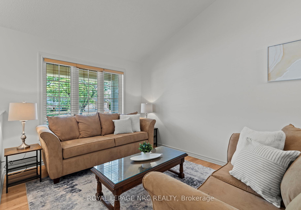 14-hope-avenue-w-niagara-on-the-lake-ontario-x13239306