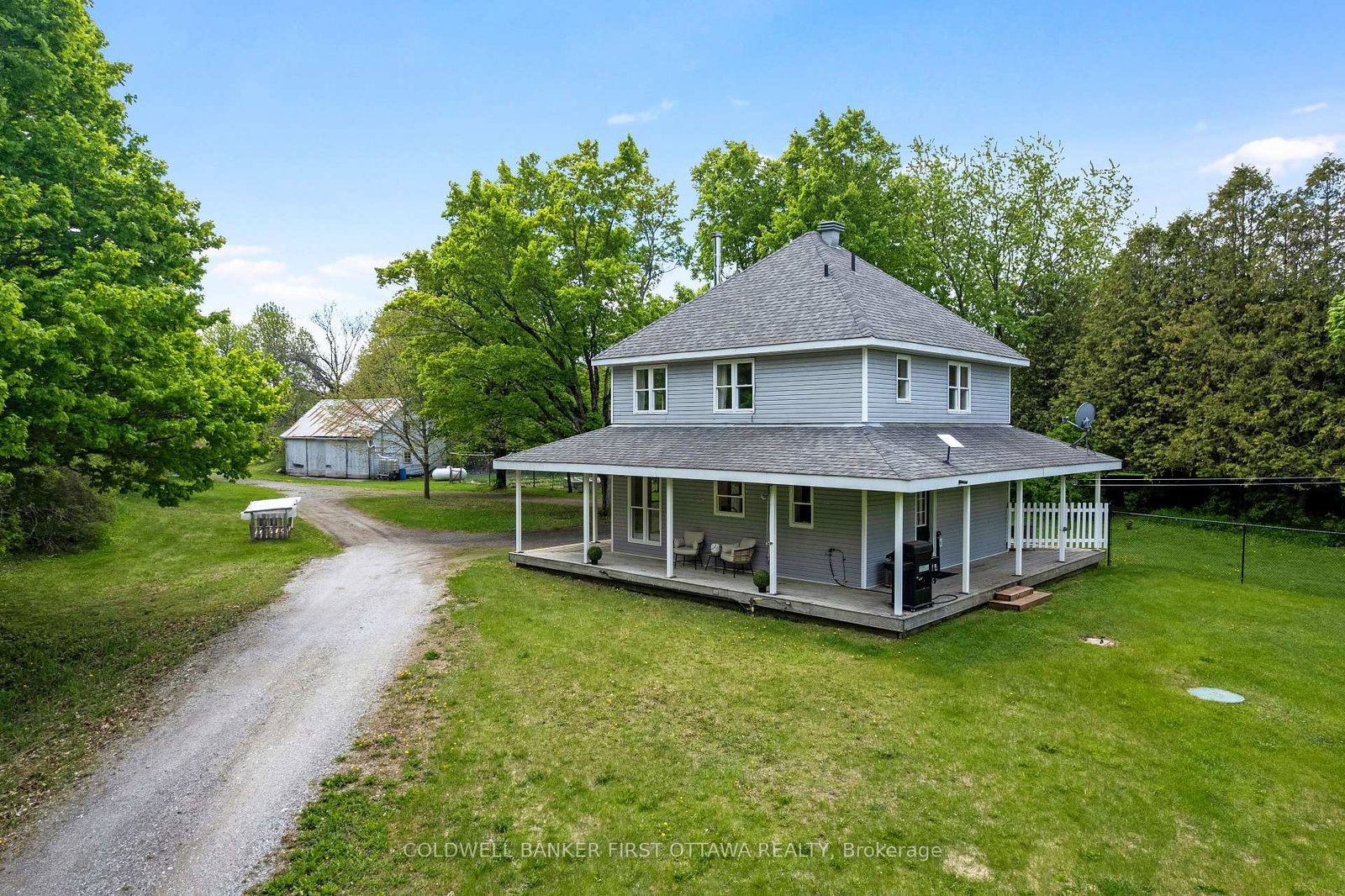 2511-concession-10c-lanark-highlands-ontario-x13239338