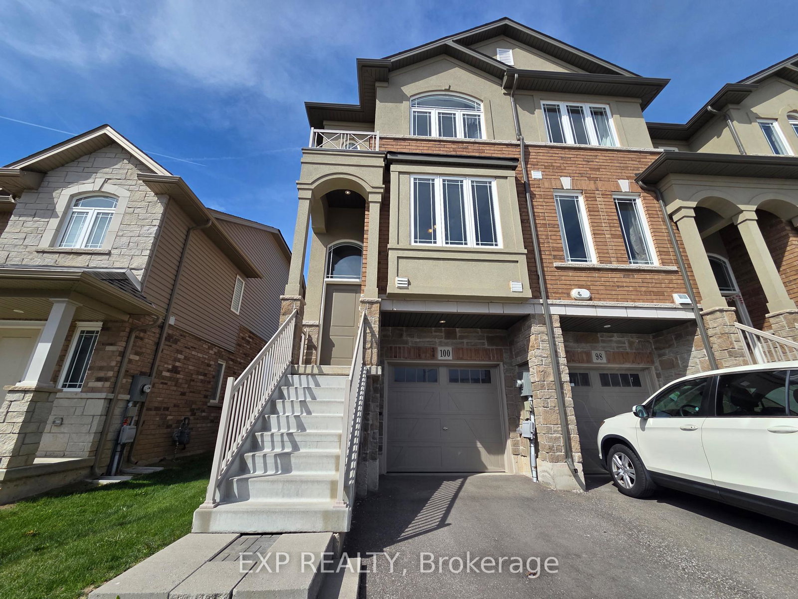 100-laguna-village-crescent-hamilton-ontario-x13239370