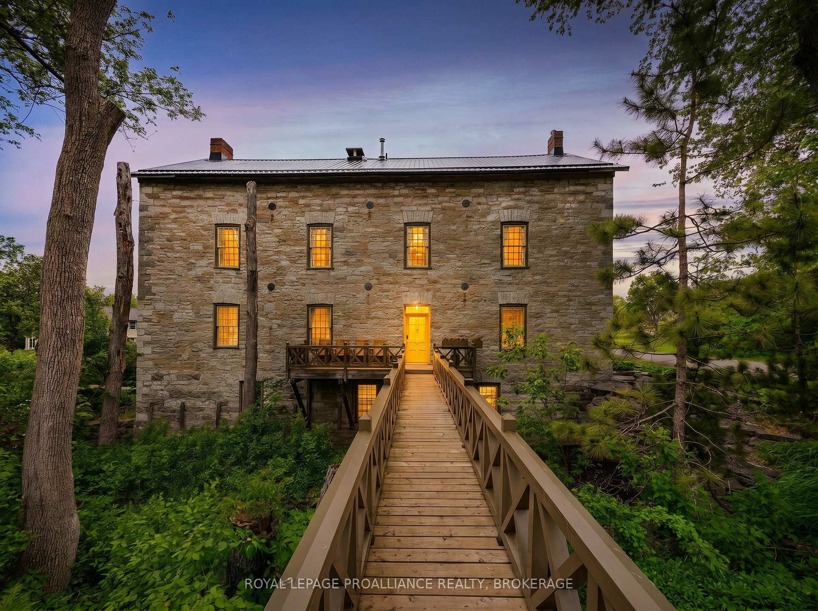 28-front-street-stone-mills-ontario-x13239398