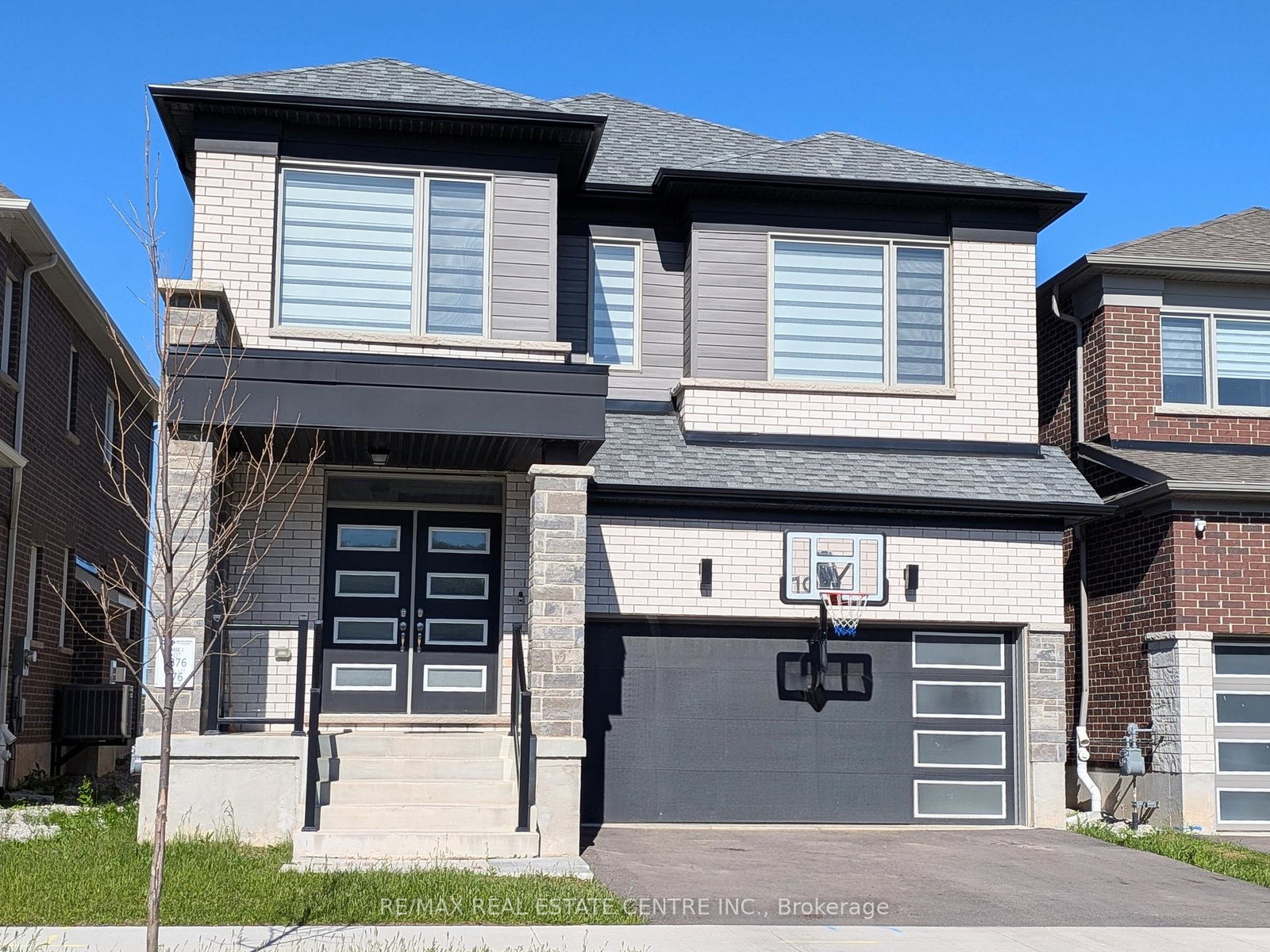 19-sitler-street-kitchener-ontario-x13239446
