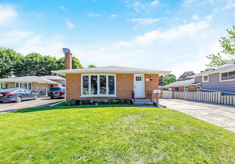 12-selkirk-court-kitchener-ontario-x13239484