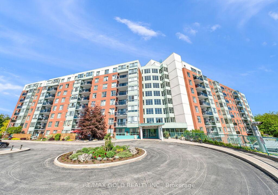 30-blue-springs-drive-waterloo-ontario-x13239522
