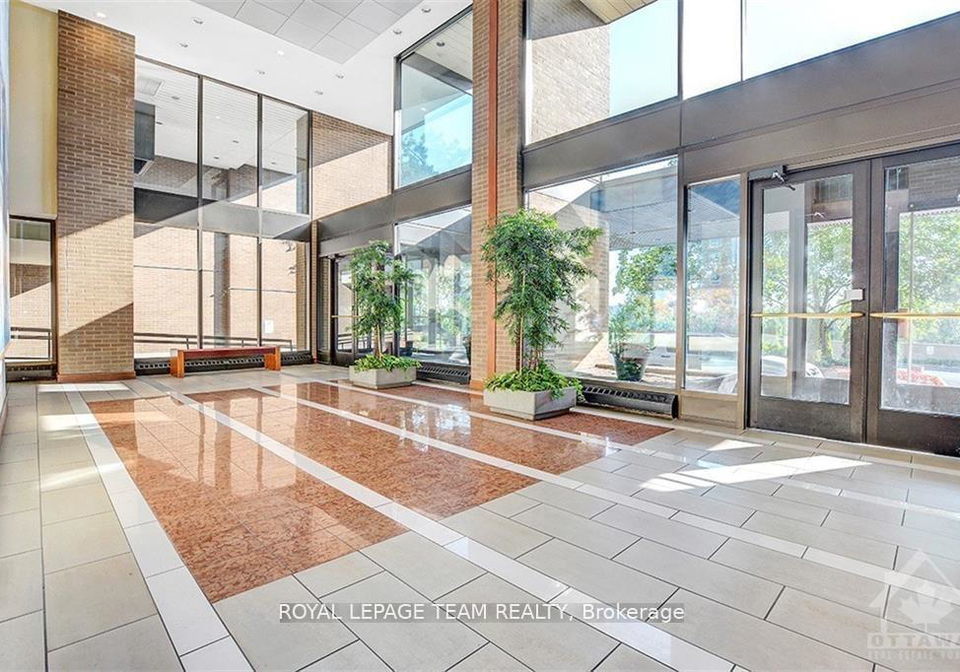 515-st-laurent-boulevard-ottawa-ontario-x13239632