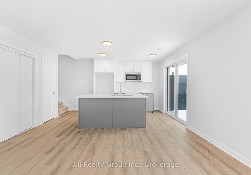 301-glenroy-gilbert-drive-ottawa-ontario-x13239674