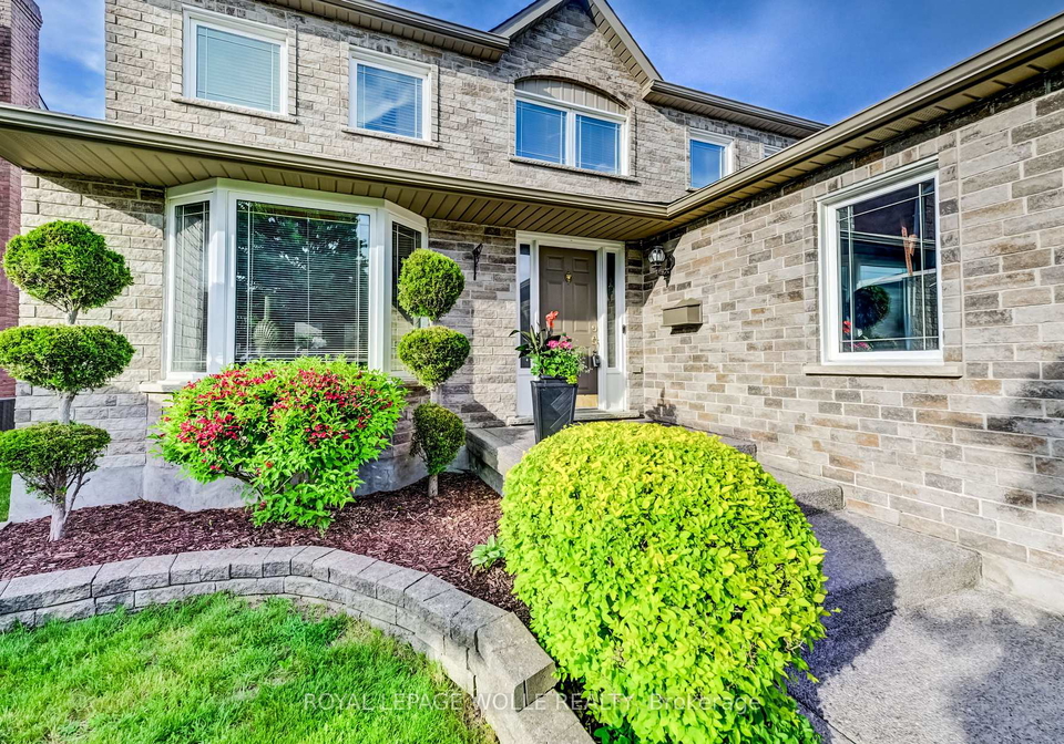 48-lennox-crescent-kitchener-ontario-x13239724