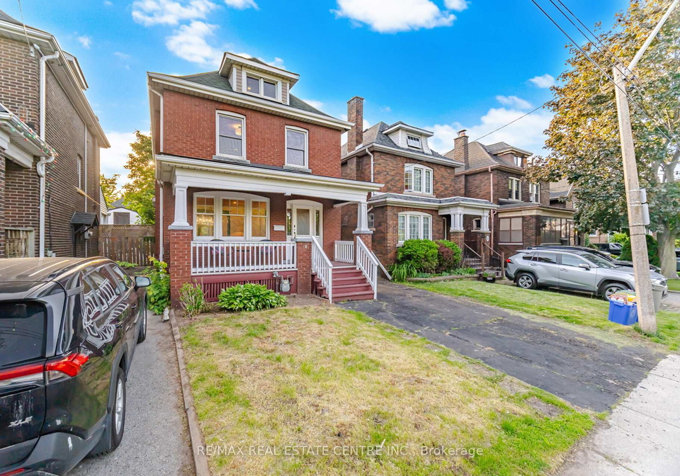 90-holton-avenue-s-hamilton-ontario-x13239756