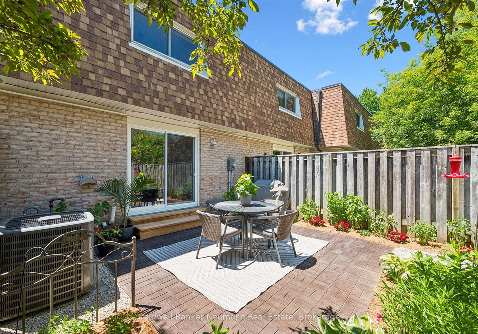 383-edinburgh-road-s-guelph-ontario-x13239768