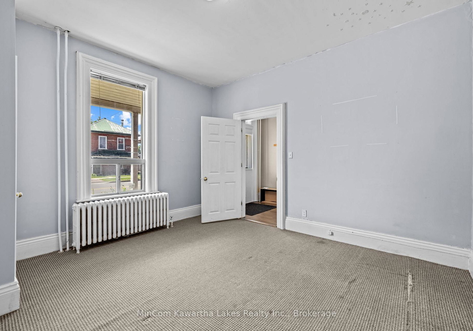 270-sherbrooke-street-peterborough-ontario-x13240182