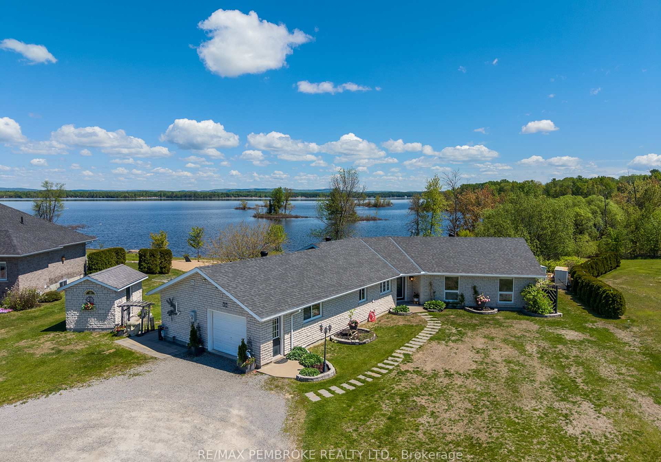 11-fairway-drive-petawawa-ontario-x13240266